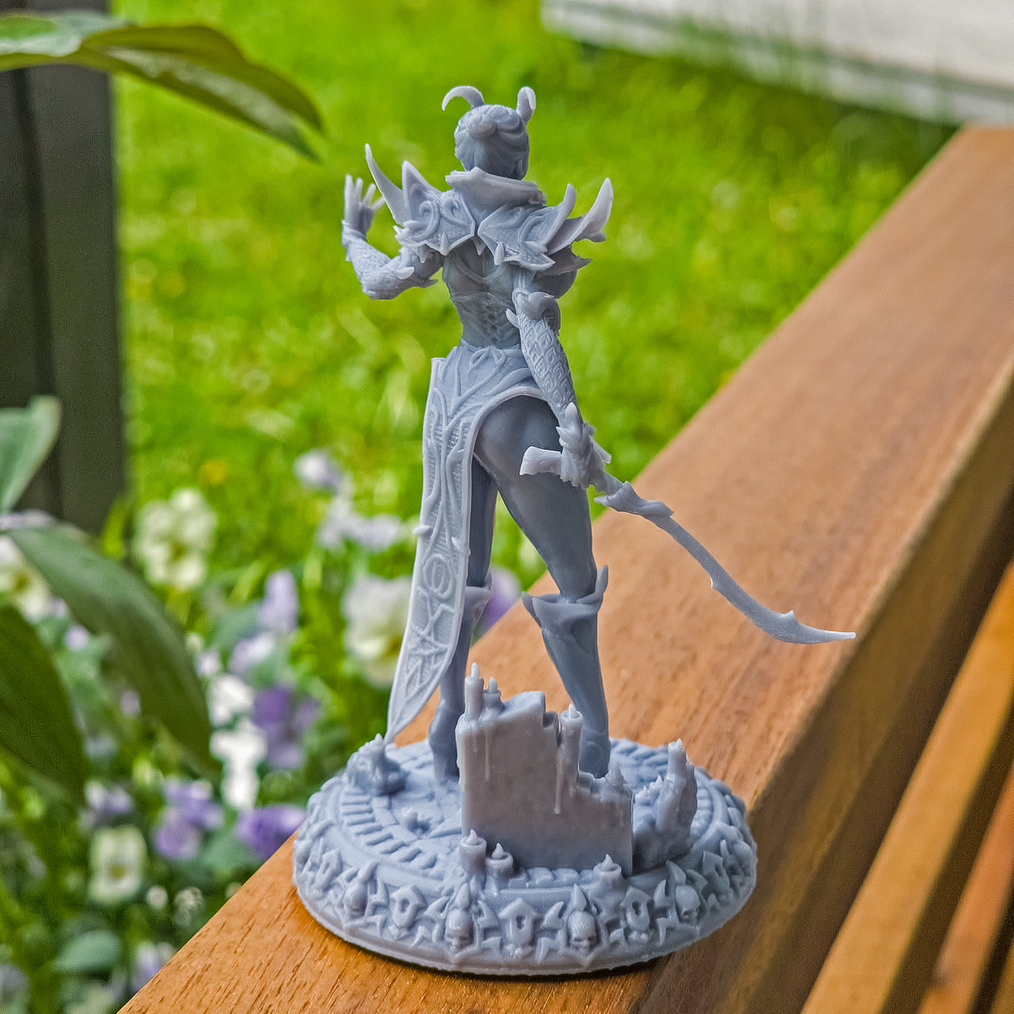 Grey Alchemists - Tiefling Warrior - 32mm/75mm DnD/Pathfinder/TTRPG Figure