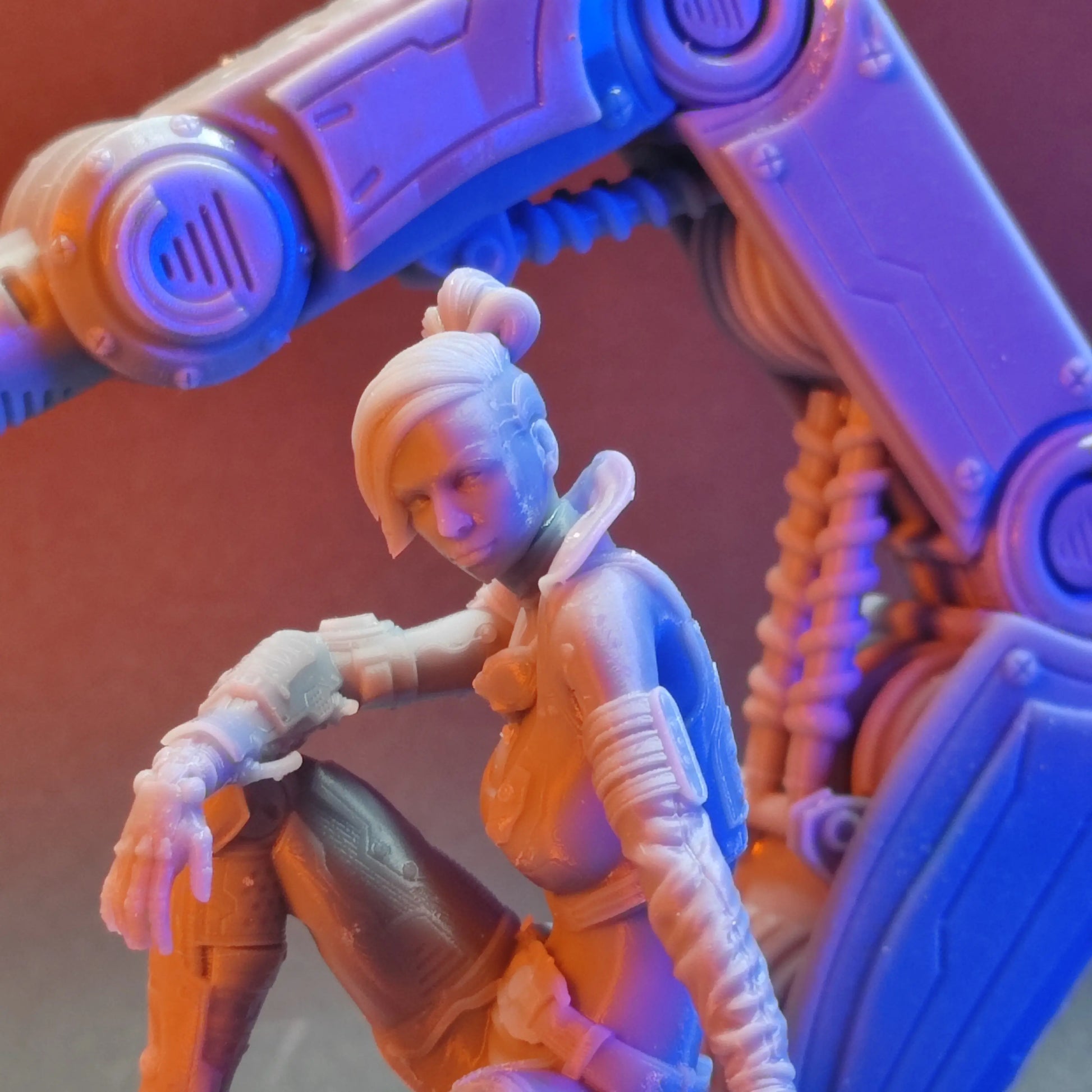 Alessandro Di Cesare - Chroma City - Nova, Gearheart Maverick - 100mm Pin Up/Figure/Model/Diorama - Helios3DPrinting