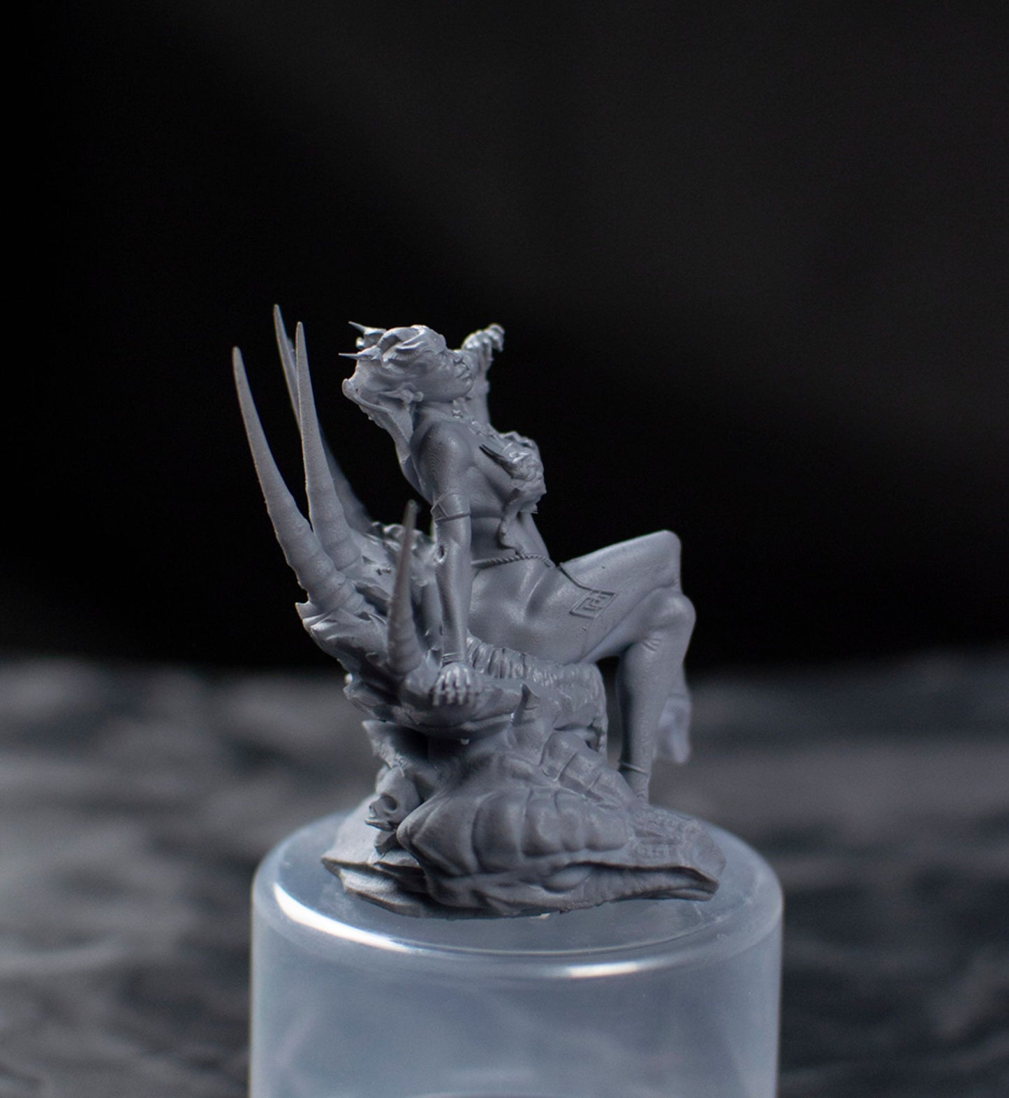 Gilmore Studio - Chaos Ladies #1 - Isslis - 75mm Pin Up/Figure/Model/Diorama