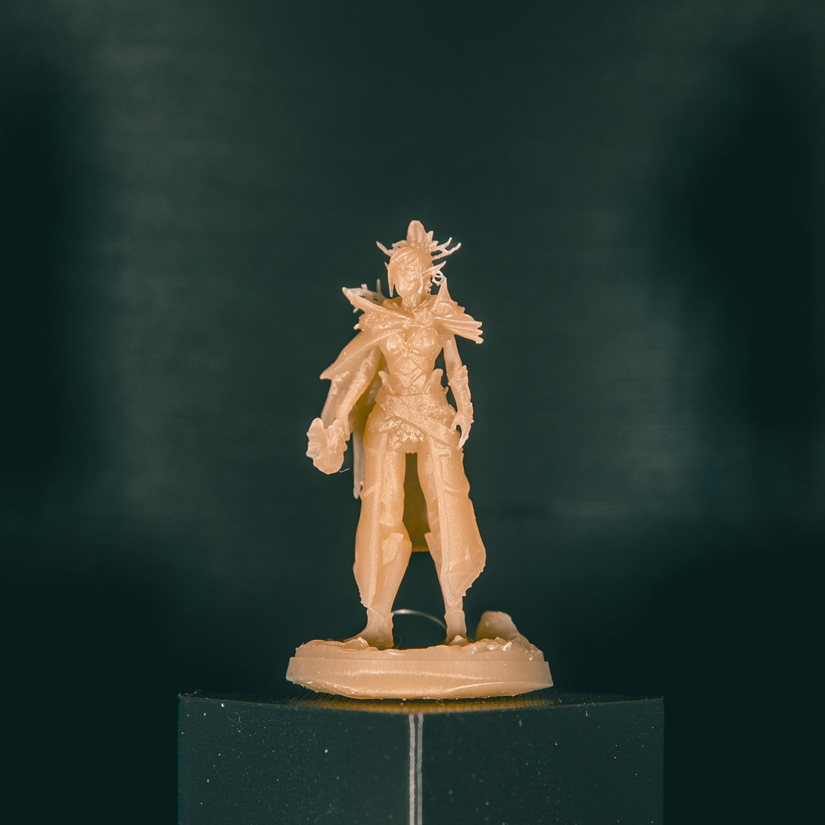 Monolith Arts - Dark Elves - Ranger Female - DnD/TTRPG Figure/Miniature