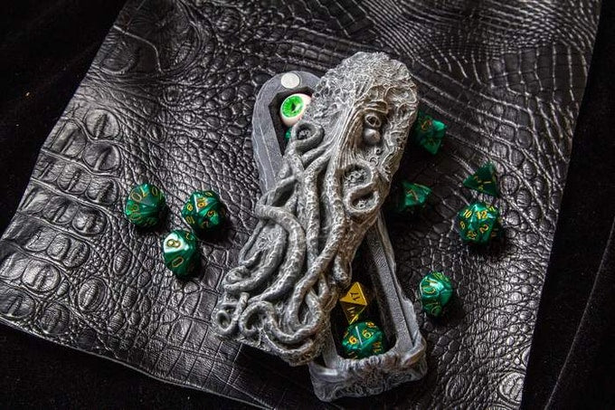Mata's Miniature Wonder - Eldrich Whisper Dice Box - DnD/TTRPG/Roleplaying/Wargames