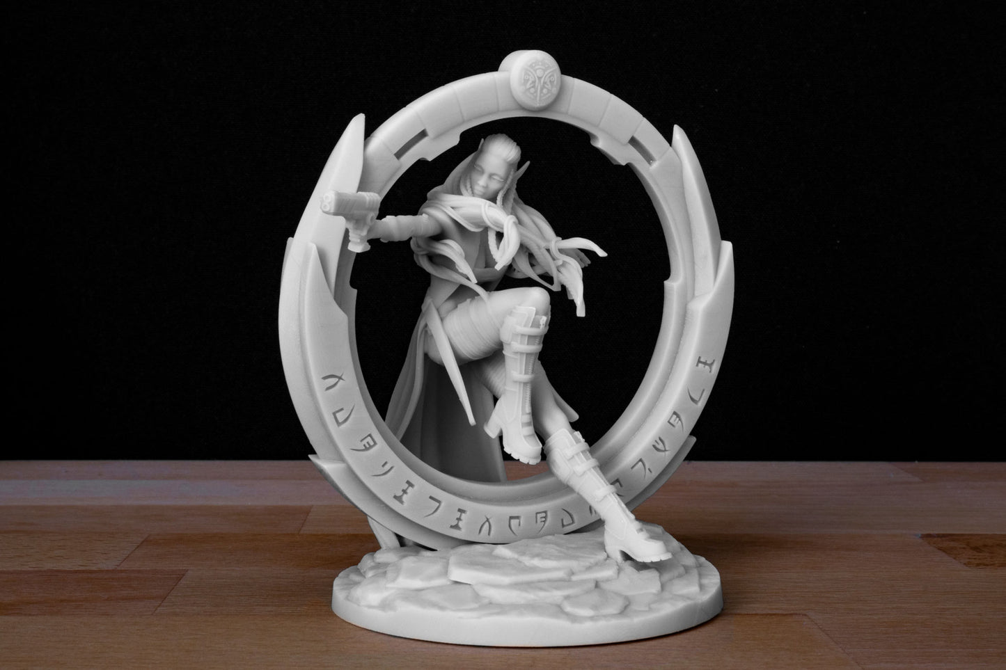 AsymSculpts - Sculpted Sisters: Space Elves - Sylthara #1 - 75mm Pin Up/Figure/Model/Diorama