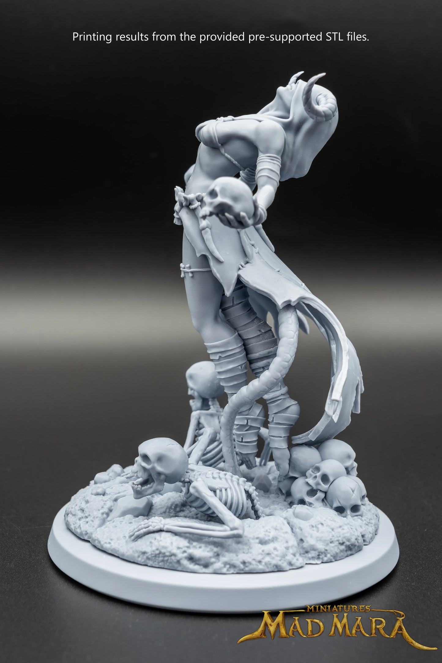 Mad Mara Miniatures - Gravechantress Vaelara - 150mm Pin Up/Figure/Model/Diorama